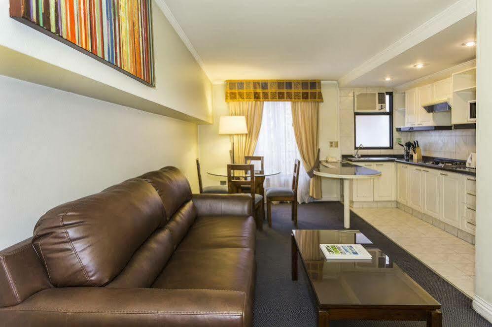 Park Plaza Apartments Сантьяго Екстер'єр фото